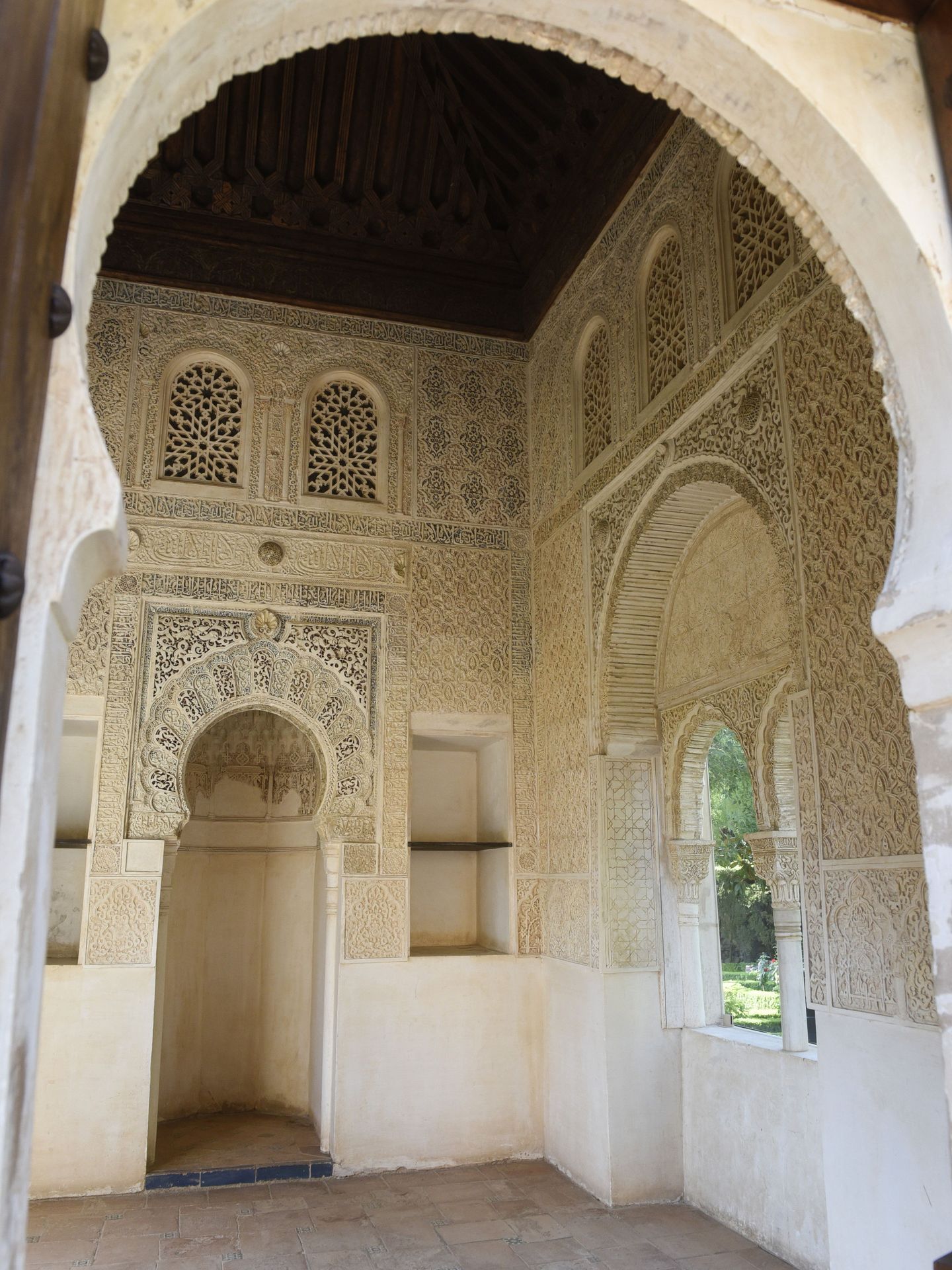 Vista del oratorio del Partal de la Alhambra de Granada, concebido por el sultán Yusúf I en el siglo XIV. (EFE)