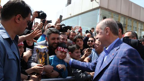 El Gobierno da la victoria a Erdogan y la oposición cuestiona el resultado