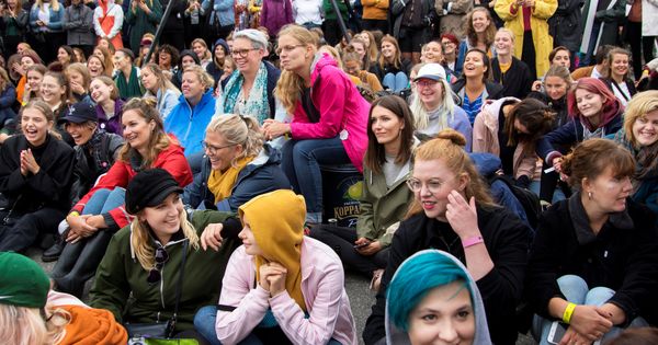 Foto: Participantes del festival para mujeres de Gotemburgo, Bananpiren. (Reuters)