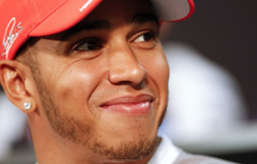 Foto: McLaren le debe un caramelo a Lewis Hamilton