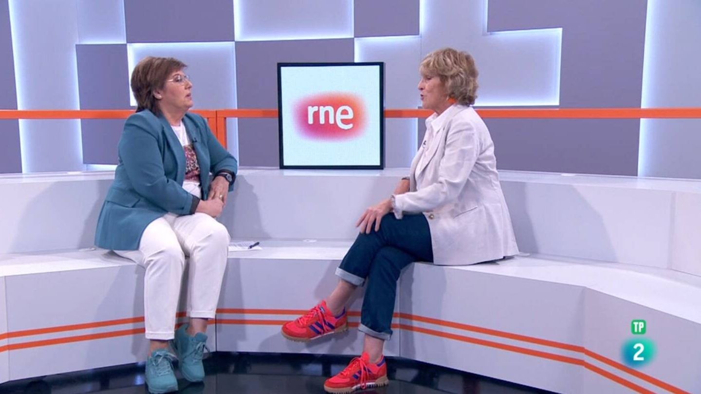 María Escario y Mercedes Milá en 'RTVE responde'. (RTVE)