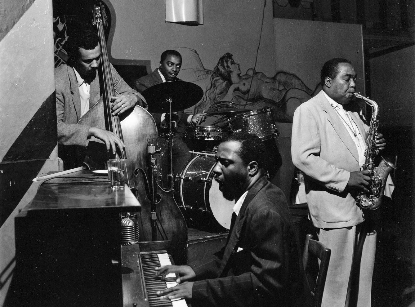 Se ha bautizado como 'la mejor foto de jazz de la historia' (Bob Parent).