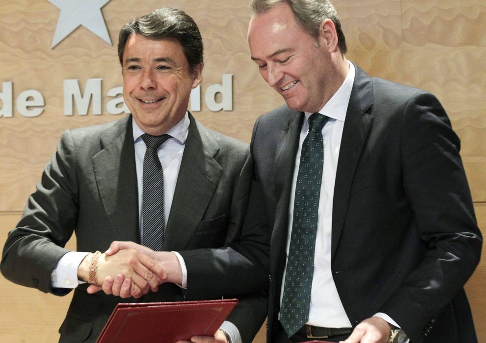 Foto: El presidente de la Comunidad de Madrid, Ignacio González, y su homólogo valenciano, Alberto Fabra. (EFE)