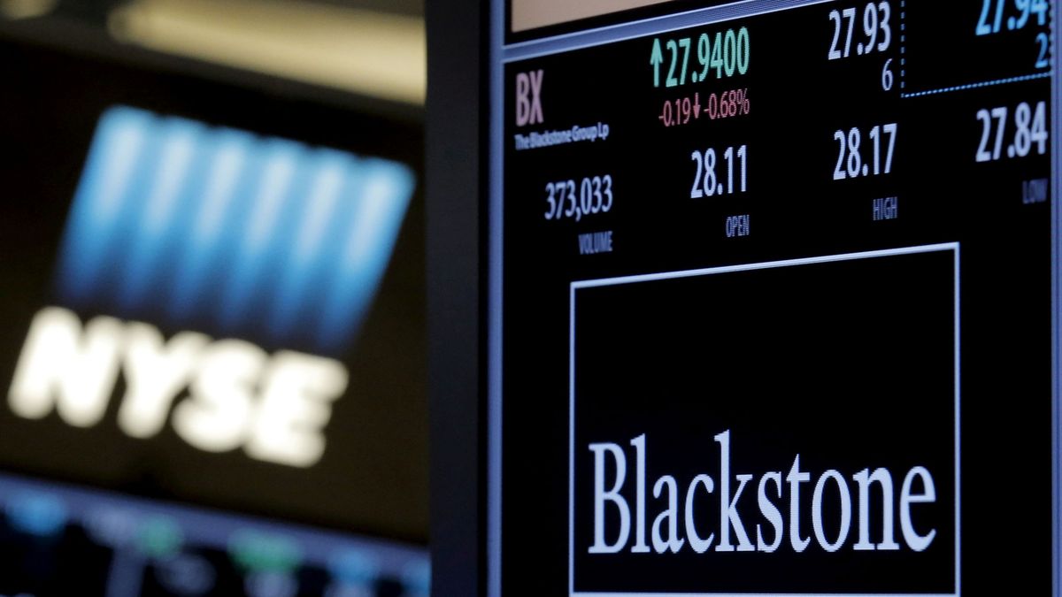 Blackstone desafía la limitación de precios: saca a bolsa otros 1.400 pisos en alquiler