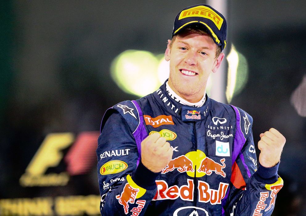 Foto: Sebastian Vettel en el podio del trazado de Yas Marina.