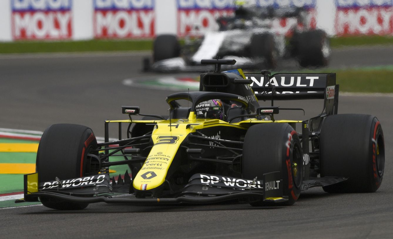 Ricciardo, durante el Gran Premio de Emilia Romagna. (EFE)