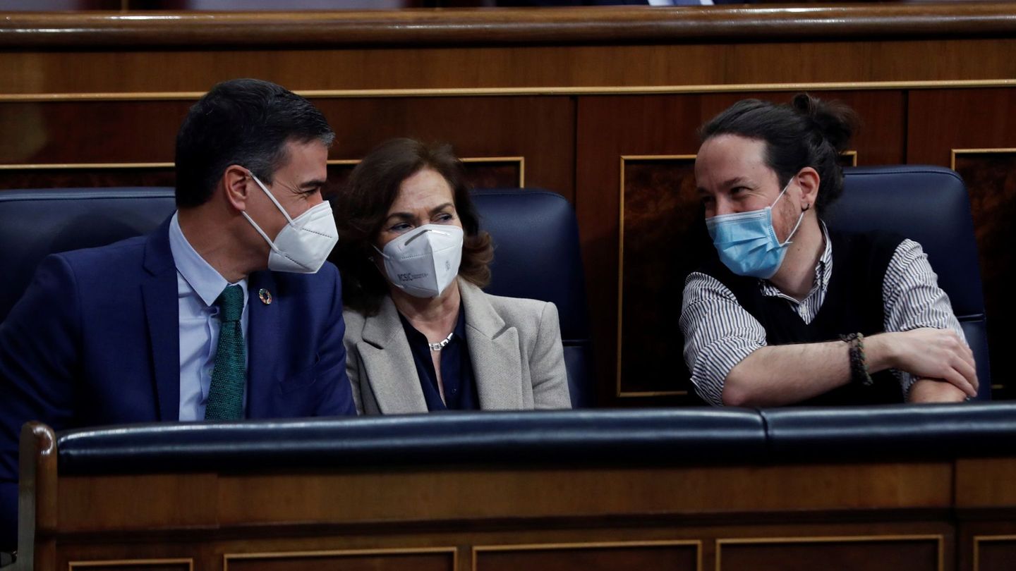 Sánchez e Iglesias en el Congreso de los Diputados. (EFE)