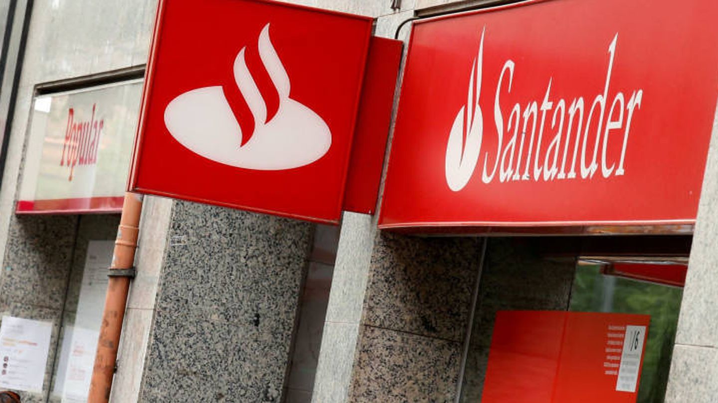 Foto: Oficinas del Banco Popular y del Santander. (EFE)