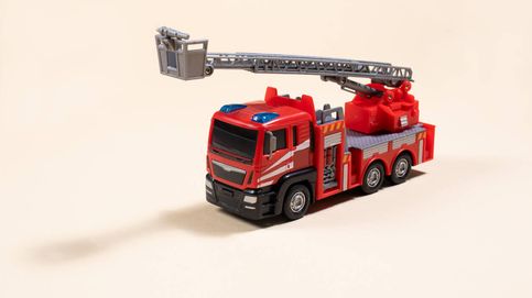 ¿Por qué los camiones de bomberos son rojos? Esto dice su historia