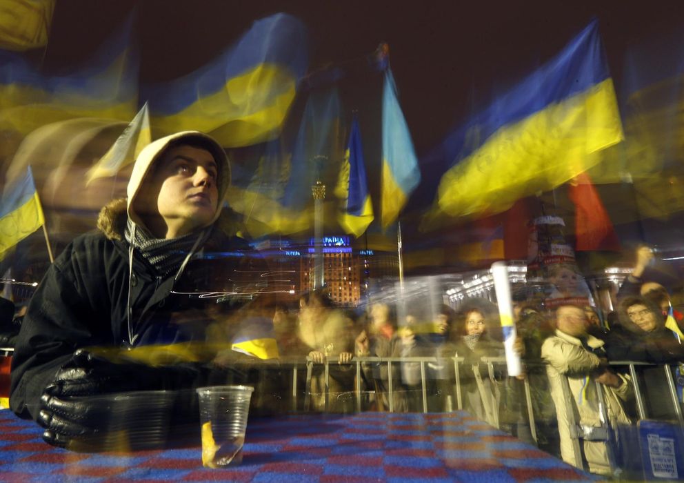 Foto: Ucranianos a favor del acuerdo de asociación con la UE se manifiestan en Kiev (Reuters).