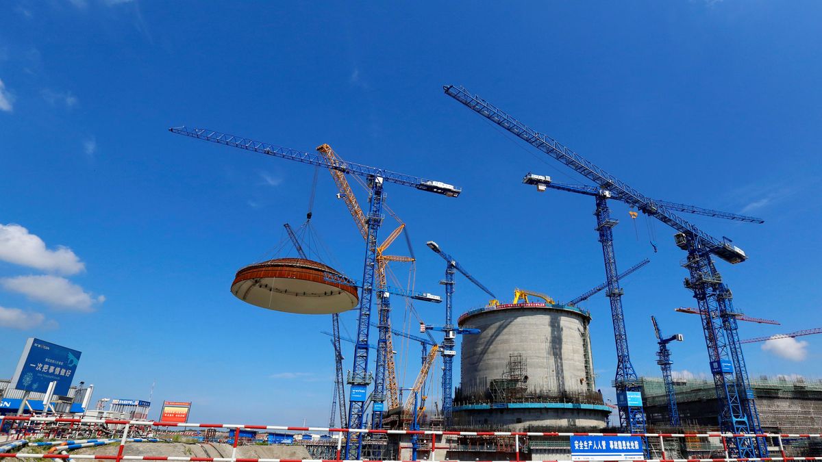 China y Rusia se hacen con el control de la energía nuclear mundial