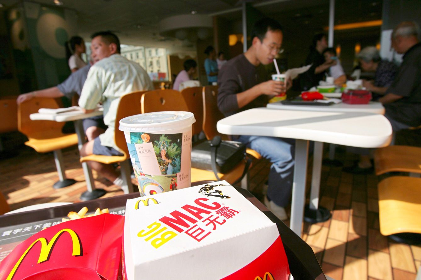 El Big Mac en China cuesta 2,77 dólares. (Corbis)