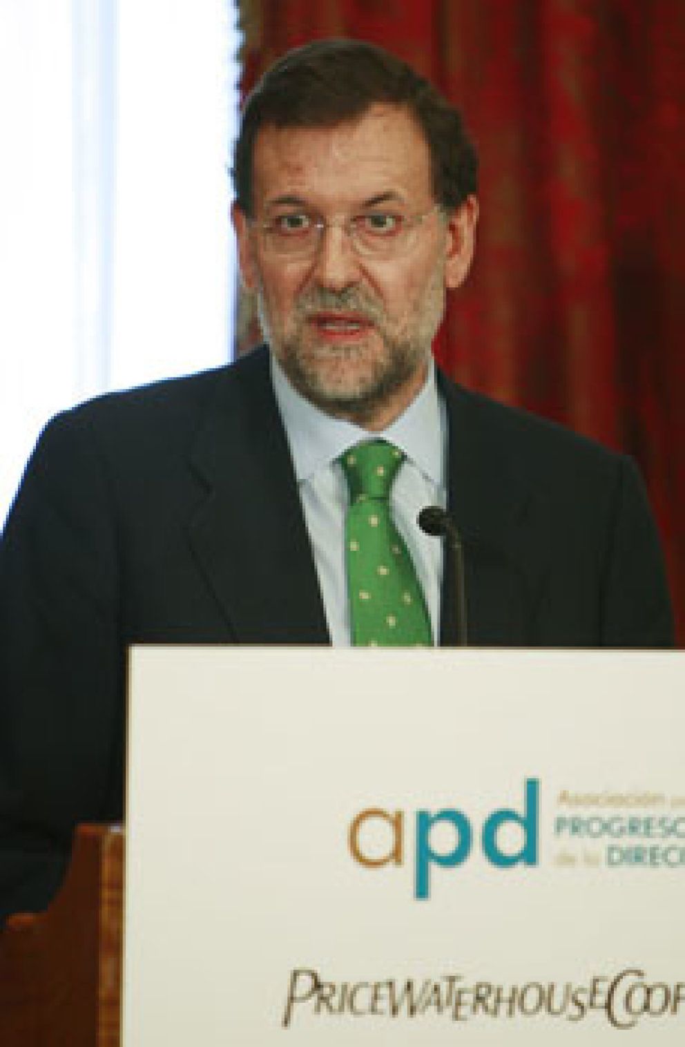 Foto: Rajoy promete un nuevo sistema educativo, impulso del I+D y una reforma fiscal
