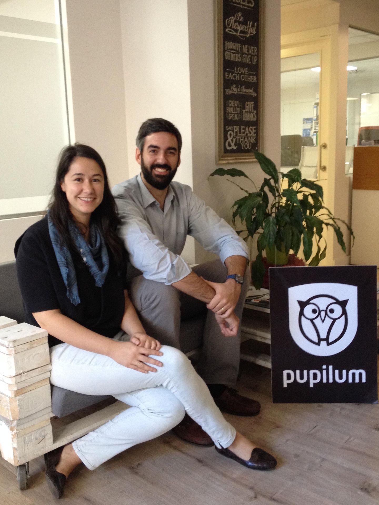 Cristina Barranco y Fernando Dal Re, fundadores de Pupilum.