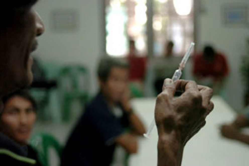 Foto: La OMS pide retirar el fármaco más utilizado contra el sida porque provoca debilidad crónica