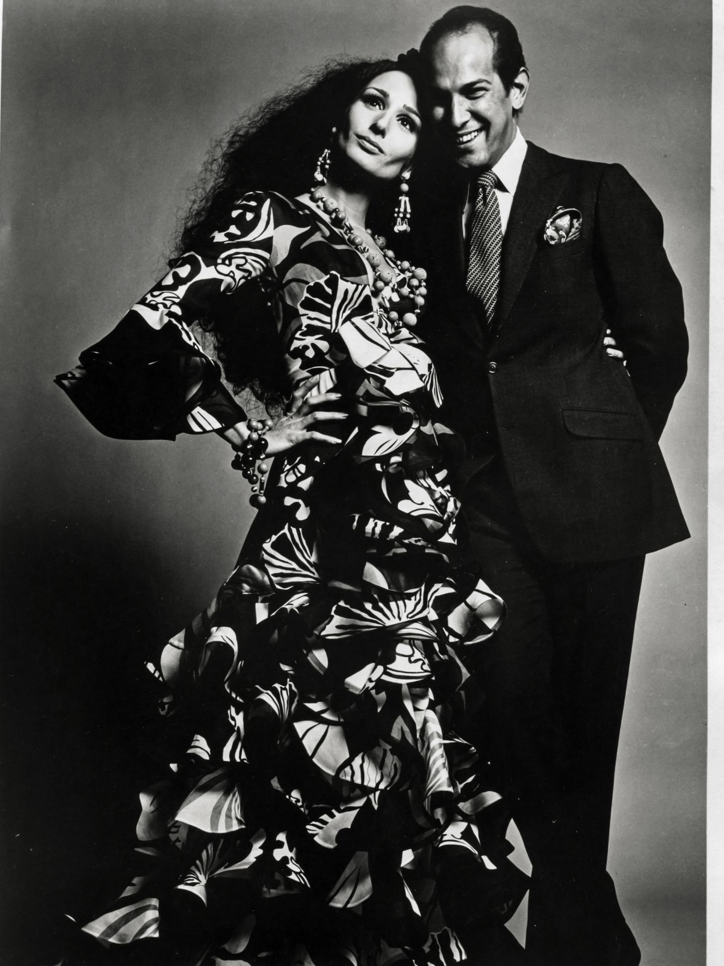 Naty y Oscar de la Renta, retratados por Alexius Ruspoli Rodríguez, Nueva York, 1968. (Archivos de Naty, por cortesía de ©Alexius Ruspoli Rodríguez)