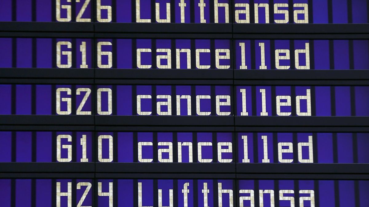 Lufthansa cancela 929 vuelos por una huelga del personal de cabina