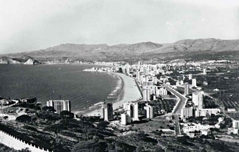 Playa de Benidorm, 1960. 