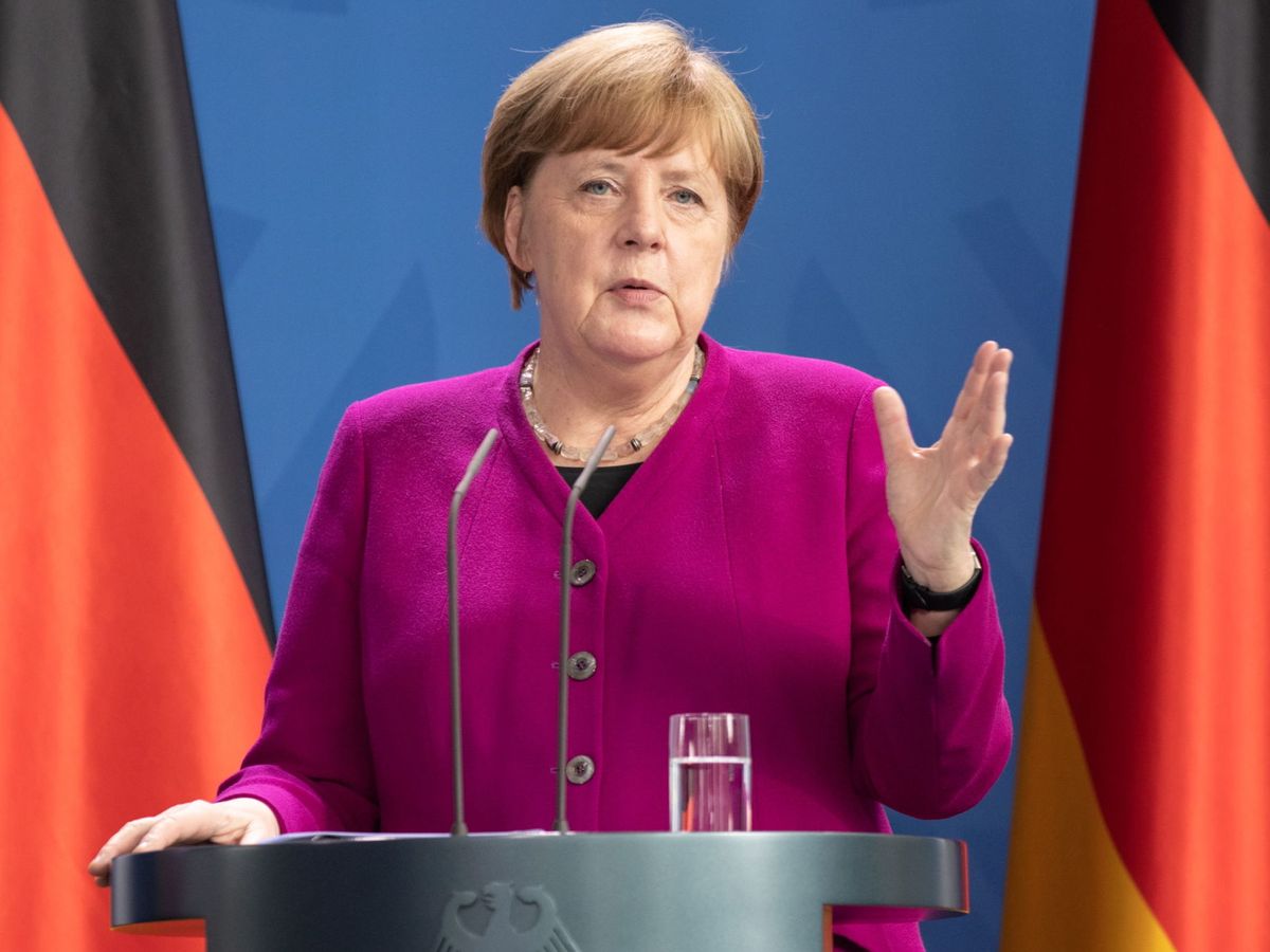 Foto: Angela Merkel, con una de sus famosas chaquetas. (EFE)
