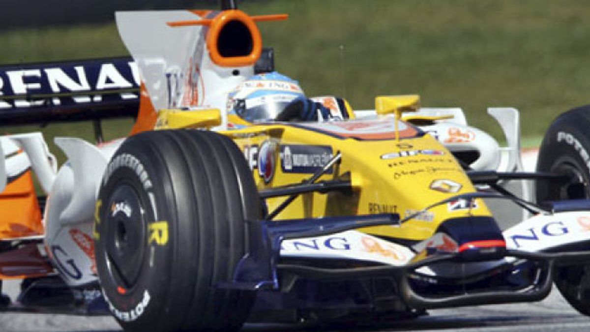 Renault sorprende en la segunda sesión de entrenamientos