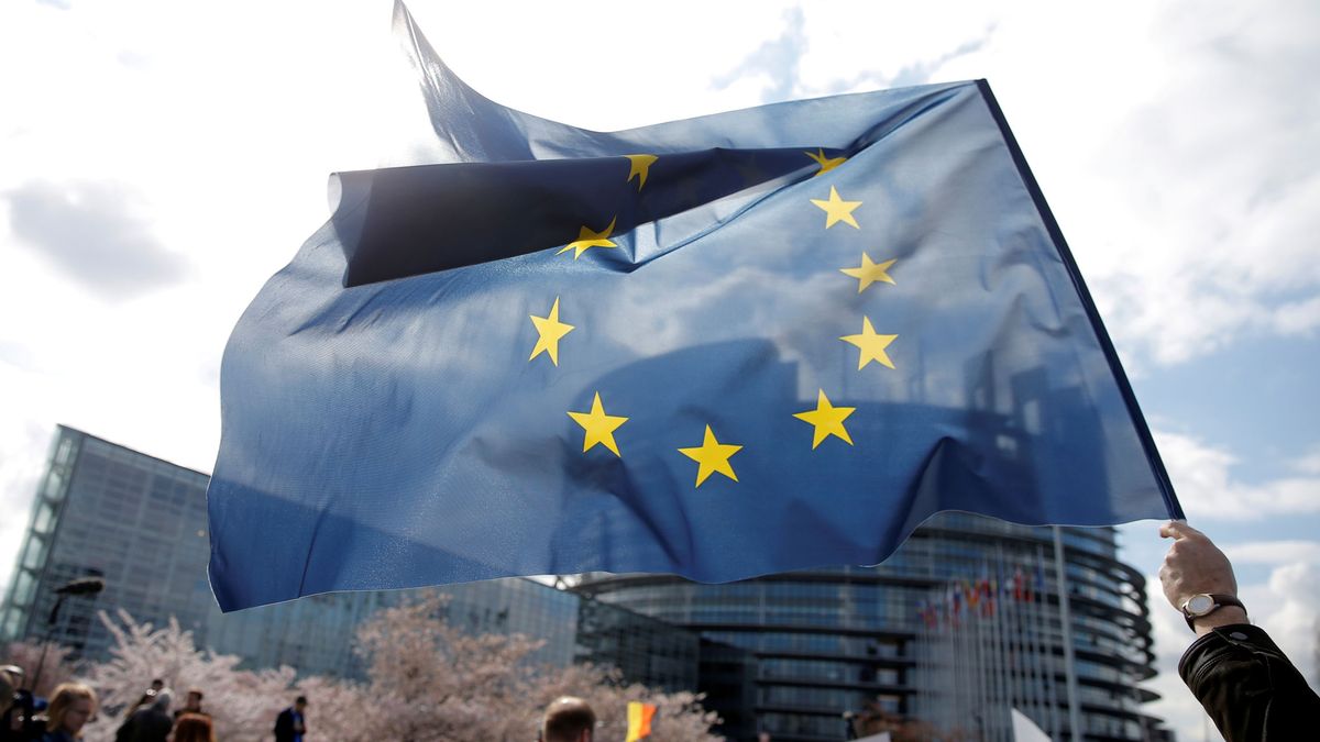 Esprint final para decidir quién liderará la UE: baile de nombres, siglas y banderas