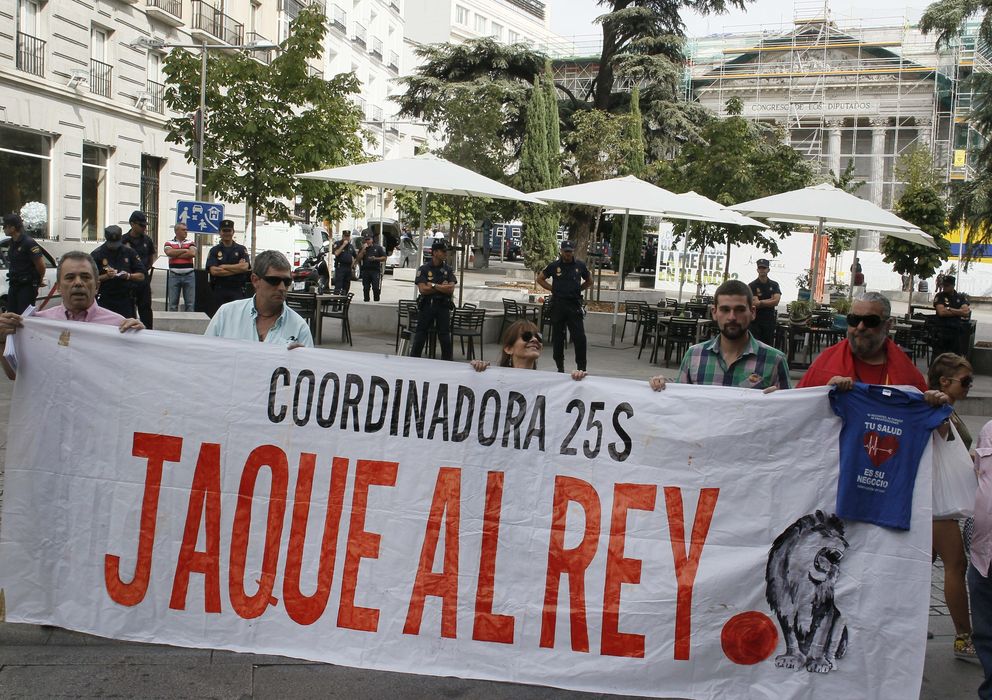 Foto: Manifestación Jaque al Rey en el centro de Madrid. (Efe)
