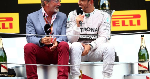 Foto: Eddie Jordan junto a Lewis Hamilton en el GP de España. (Getty)