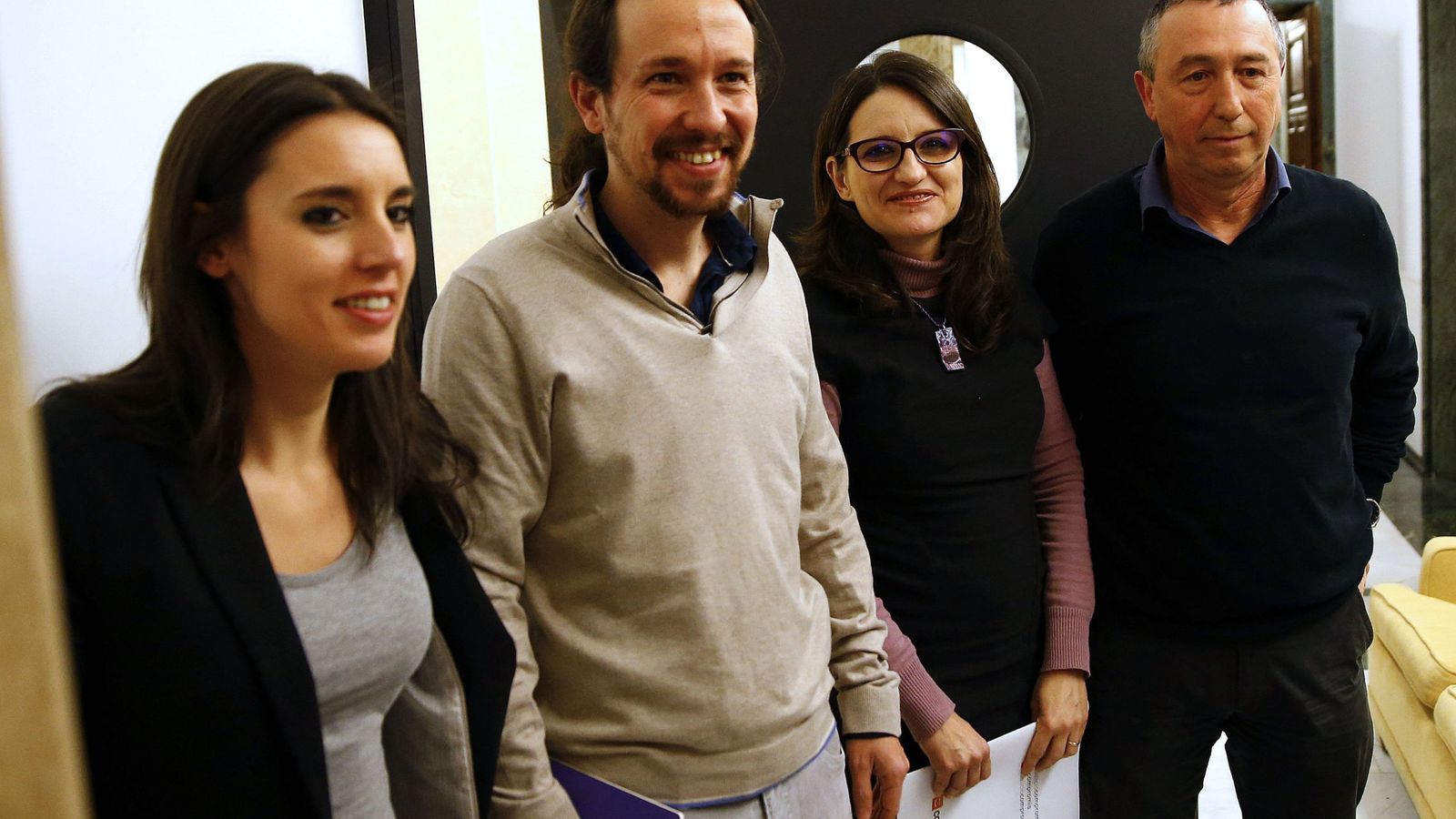 Foto: Irene Montero, Pablo Iglesias, Mònica Oltra y Joan Baldoví. (EFE)