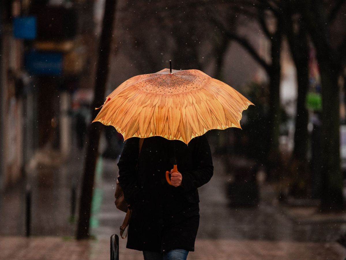 Foto: La Aemet nombra una nueva borrasca que activa avisos en España por lluvias y fuertes vientos. (Europa Press/Mateo Lanzuela)