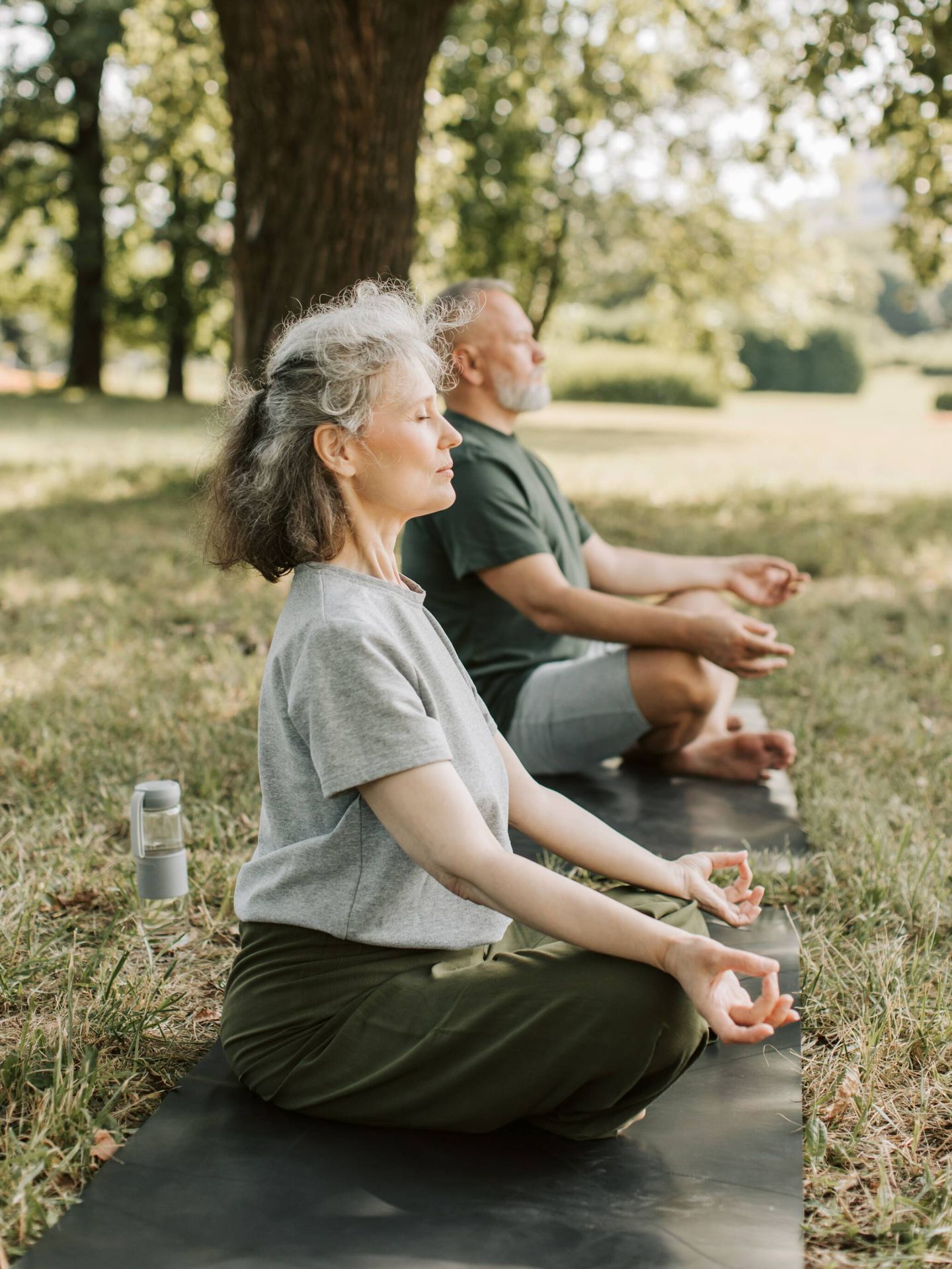 Beneficios del yoga en la menopausia. (Pexels/Vlada Karpovich)