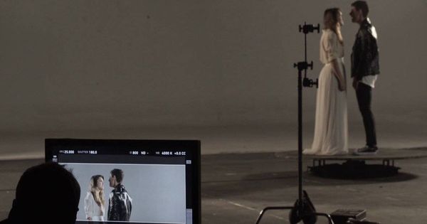 Foto: Amaia y Alfred graban el videoclip de 'Tu canción'. (RTVE)