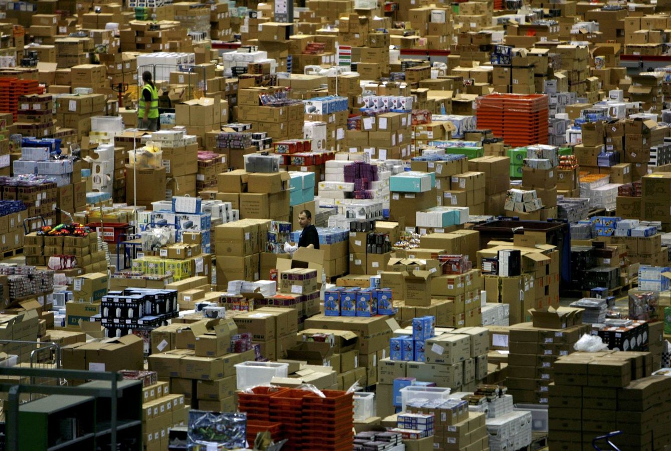 Trabajadores de Amazon en Londres. (Reuters)