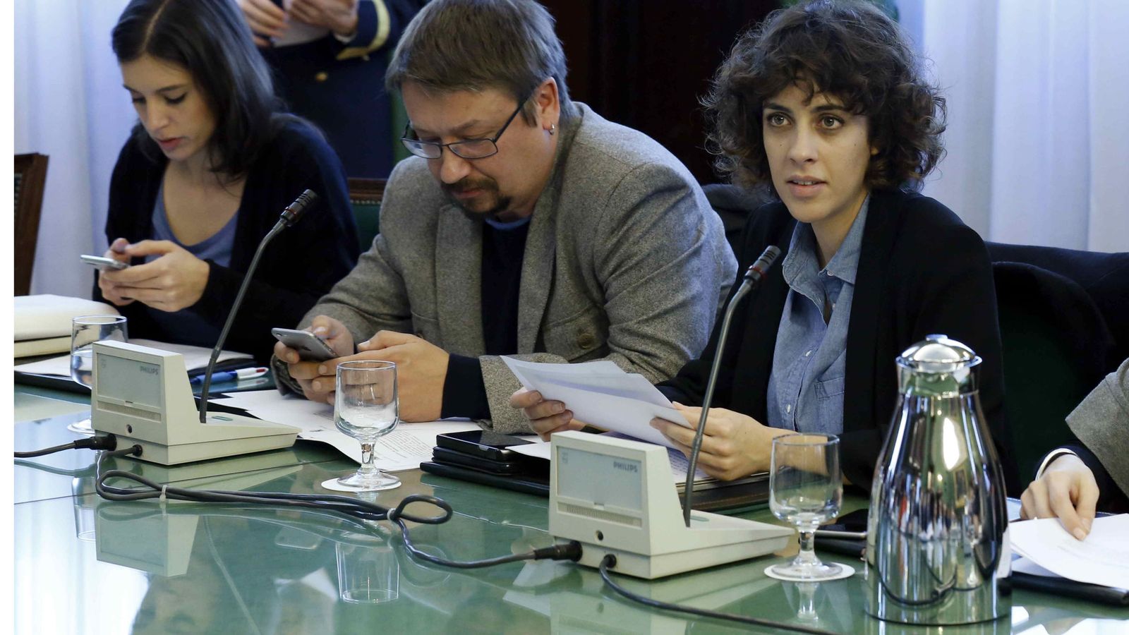 Foto: Irene Montero (Podemos), Xavier Domènech (En Comú) y Alexandra Fernández (En Marea), durante la primera reunión de la junta de portavoces del Congreso. (EFE)