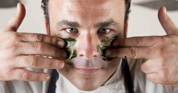 Foto: Ángel León, autodenominado 'Chef del Mar', es un referente de la alta gastronomía marinera. (Facebook Ángel León)  