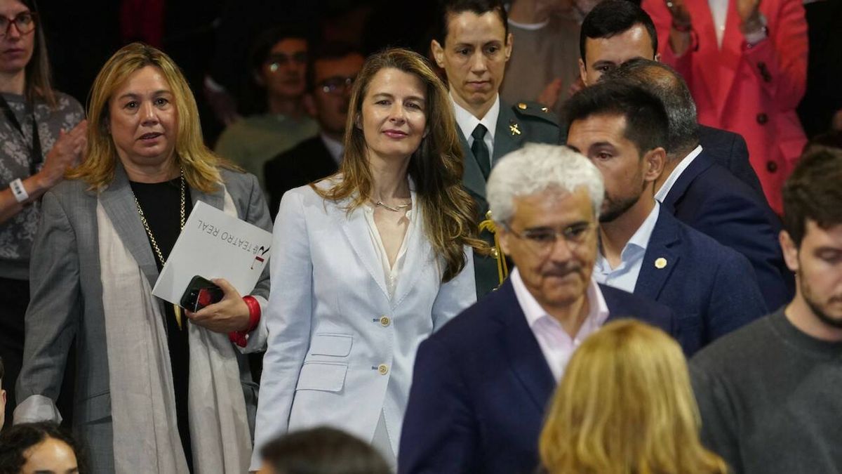 María Dolores Ocaña, nueva jefa de la Secretaría de la reina Letizia, se estrena en un acto oficial