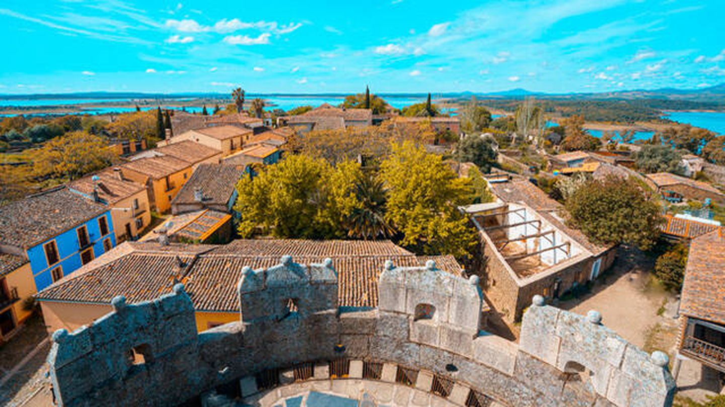 Vistas desde una de las torres del castillo de Granadilla (Turismo)