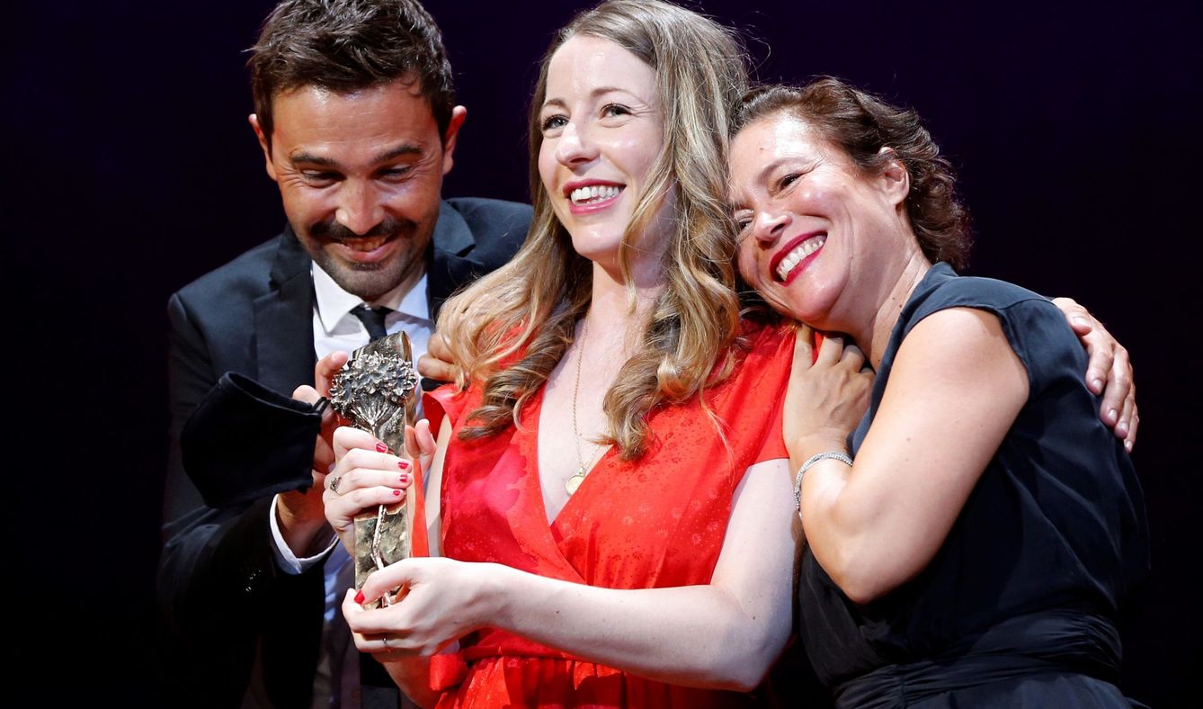 Pilar Palomero recoge la Biznaga de Oro al mejor largometraje por su película 'Las niñas' el año pasado. Efe