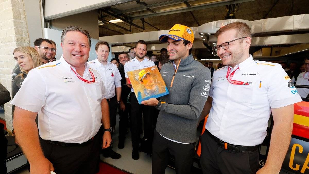"Nunca le hubiéramos dejado salir": Así pudo Carlos Sainz quedarse sin fichar por Ferrari