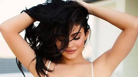 ¿Va a sacar Kylie Jenner una línea de cuidado para la piel?
