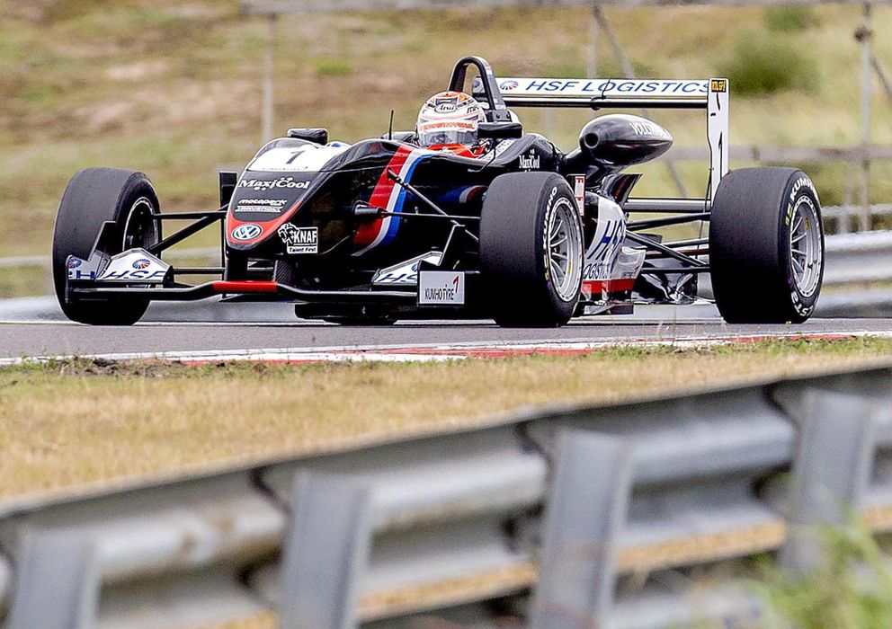 Foto: Max Verstappen compitiendo en Fórmula 3 (Efe)