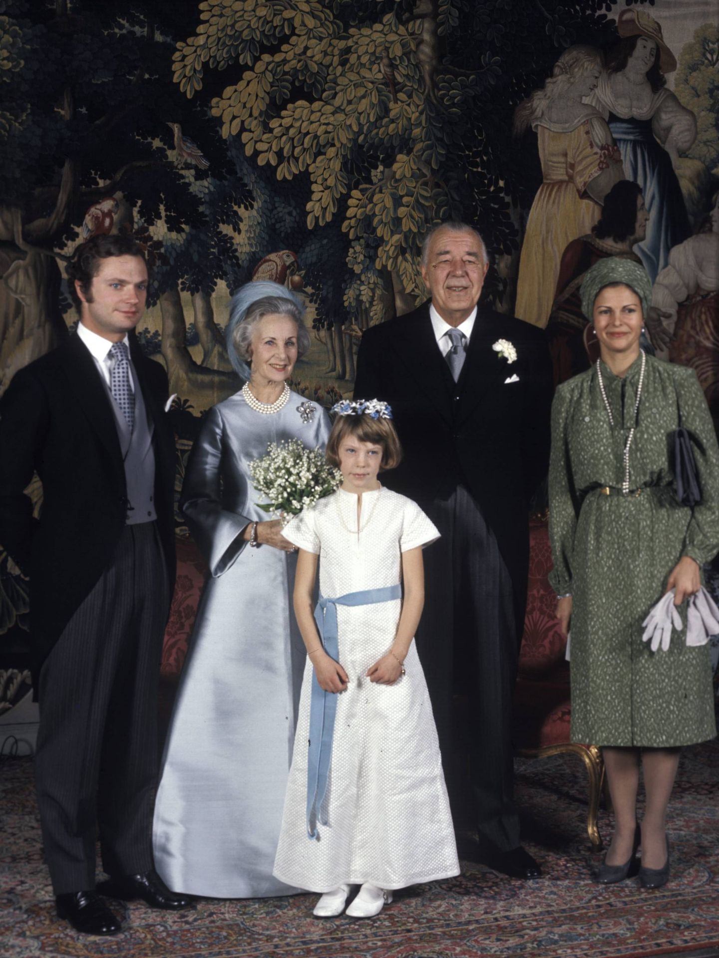 El príncipe Bertil, el día de su boda con Lilian May Davies. (Cordon Press)