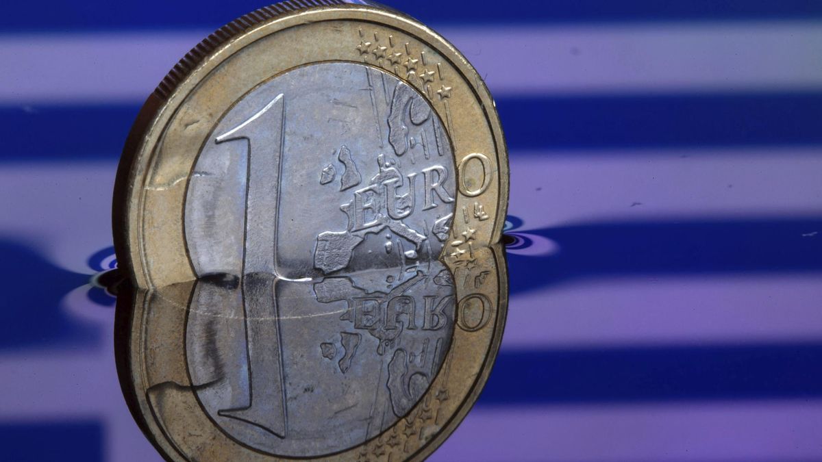 El euro se instala bajo los 1,2 dólares con el permiso de Alemania y las dudas de Grecia