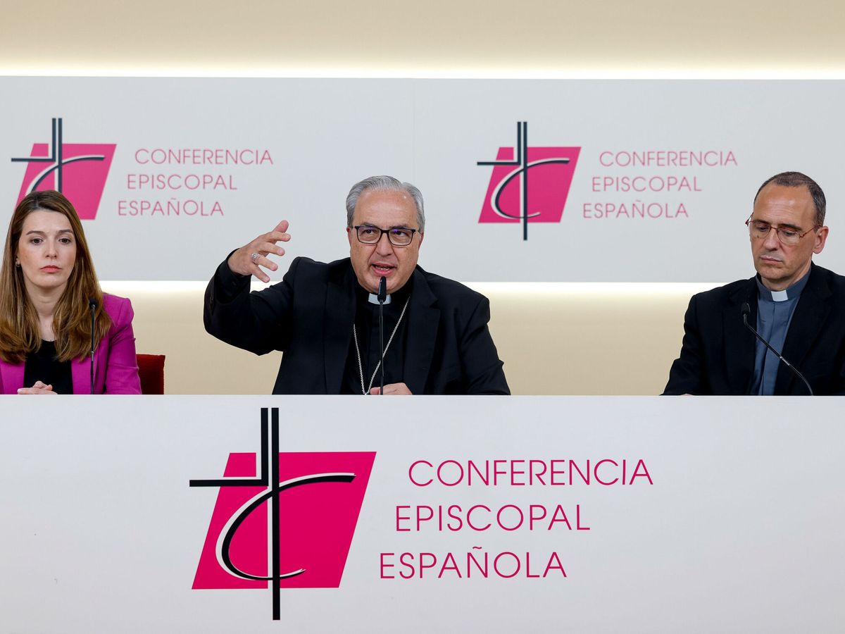 Foto: Francisco César García Magán, secretario general de la Conferencia Episcopal. (EFE/Daniel González)