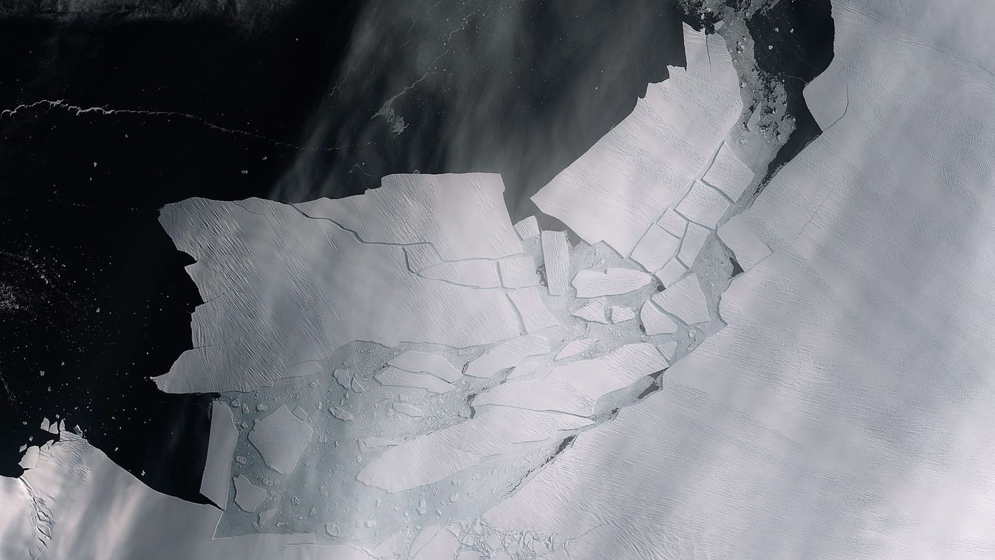 En tan solo cinco años el glaciar perderá parte de su extensión. (EFE)