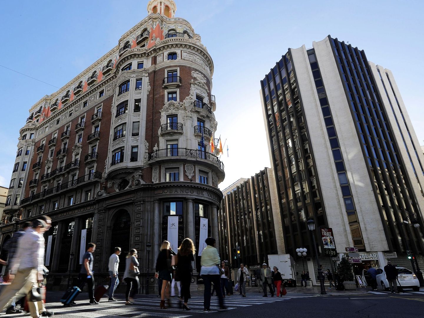 El edificio histórico del Banco de Valencia. (EFE)