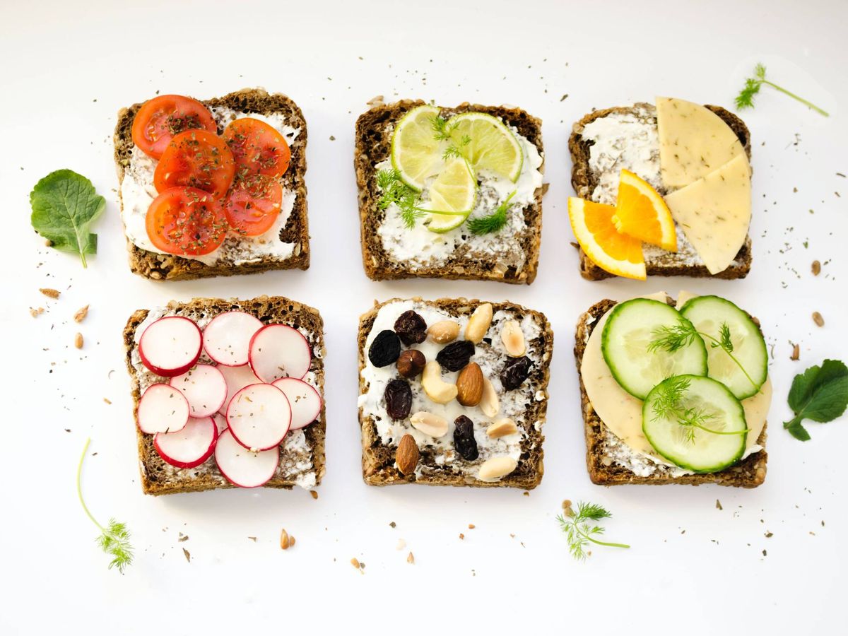 Foto: Snacks saludables y bajos en calorías. (Ola Mishchenko para Unsplash)