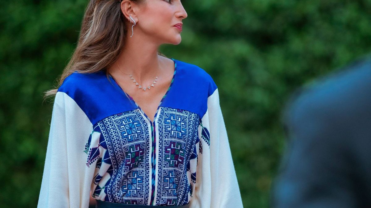 Fiesta en Jordania: Rania protagoniza el mejor look del confinamiento 