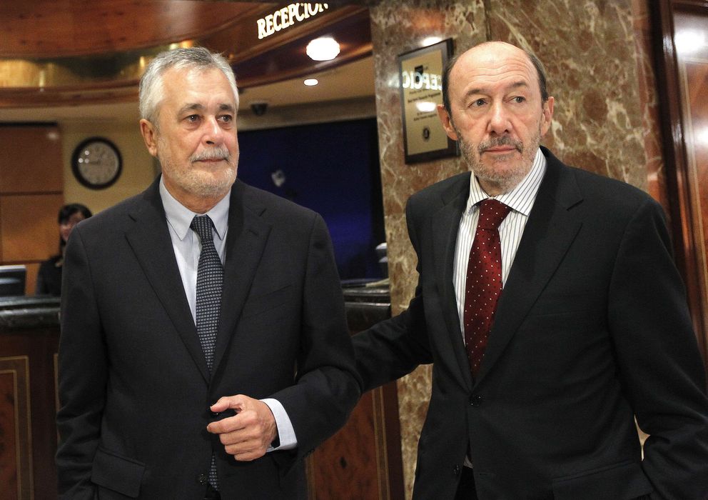 Foto: José Antonio Griñán y Alfredo Pérez Rubalcaba. (EFE)