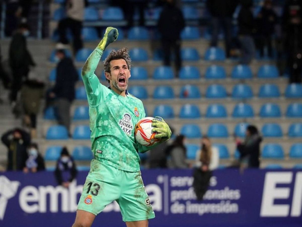 Foto: Diego López celebra la clasificación del Espanyol en la Copa contra la Ponferradina