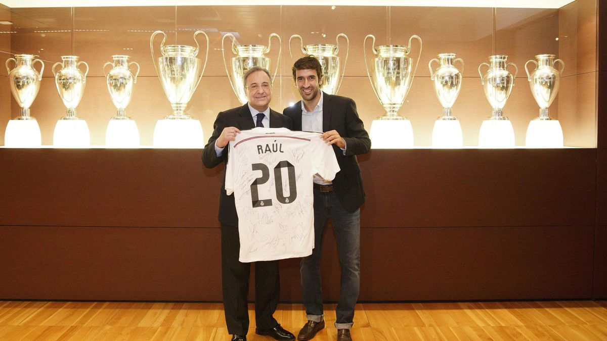 Florentino Pérez mima a Raúl, a quien quiere sí o sí de vuelta en el Real Madrid 